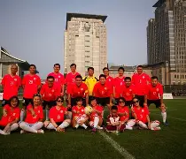 包含胶东猛虎队守住胜果燕山猛虎队，拳击大师赛上演裁判判罚引热议！反击锐度十足的词条